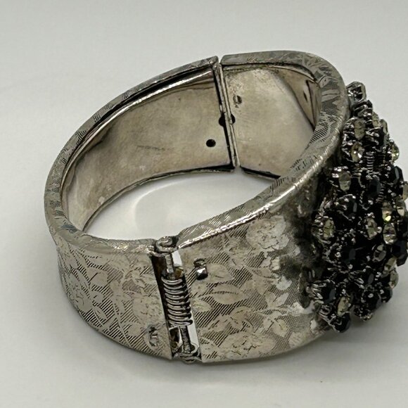 Vintage Black & Smokey Rhinestone Bracelet Hinged Etched Silver-Tone 6.5 Clamper - Picture 11 of 16